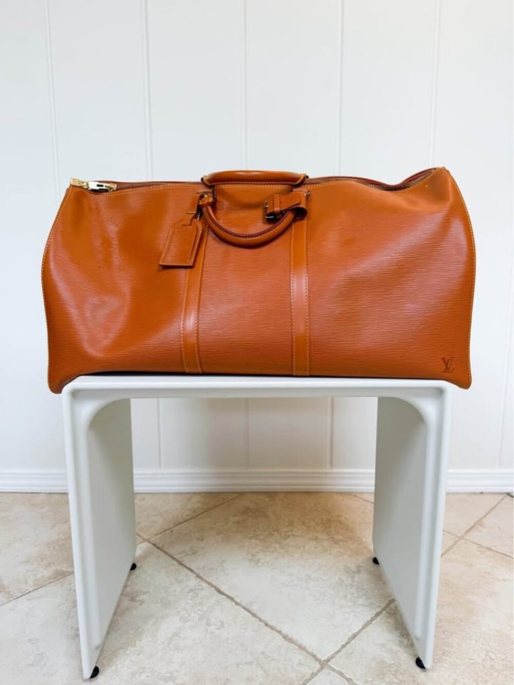 Louis Vuitton Keepall 50 - Epi leather, authentic